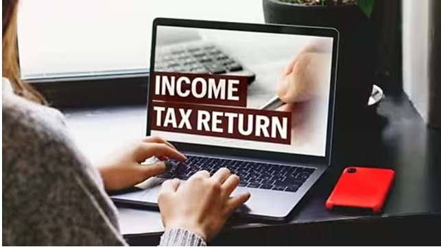 "Income Tax Return Filing FY 2024-25 last date and penalty"